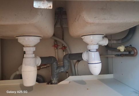 Projet de rénovation de plomberie – Cuisine avec installation d’un nouvel évier